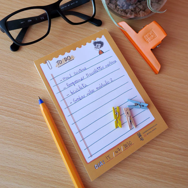 PlanificadorA6_Libreta-naranja_imagen2-600x600